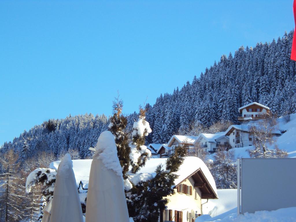Hotel Surselva Surcuolm Εξωτερικό φωτογραφία